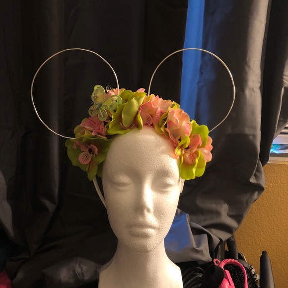 handmade Accessories - Wire Pink Flower Mickey Ears